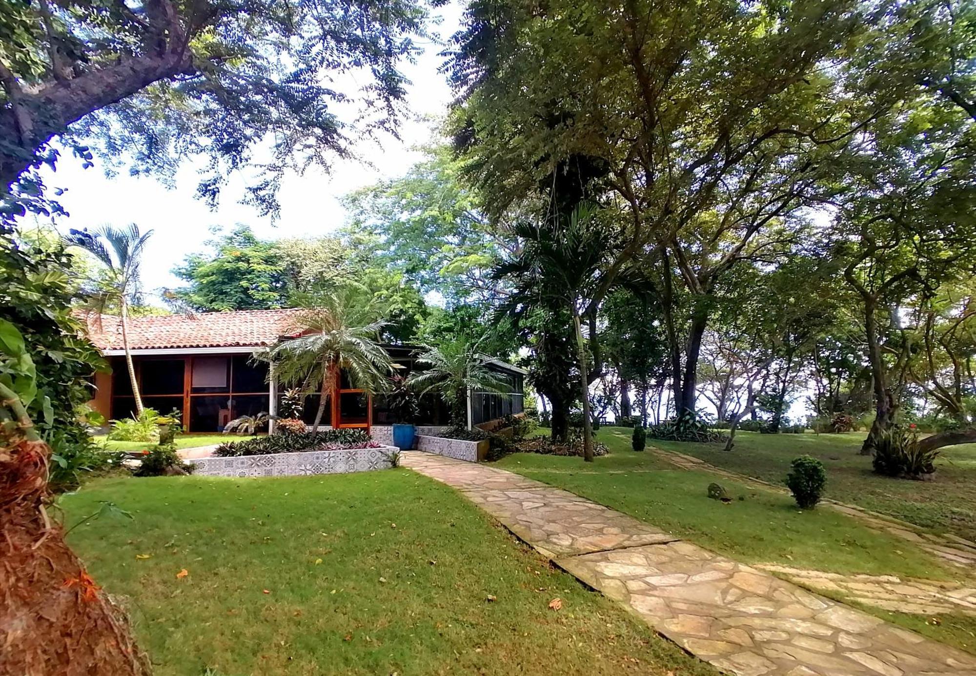Xalli Beach Hotel Altagracia Exterior foto